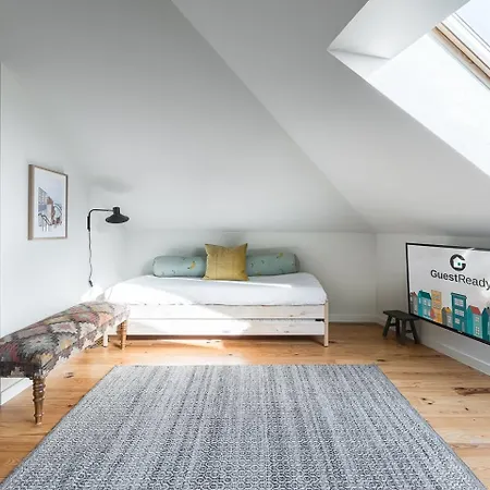 Guestready - Spacious And Modern Apt W/ Skylight Porto Exterior photo