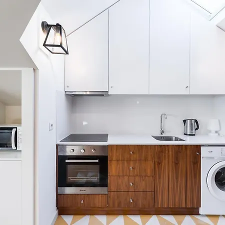 Guestready - Spacious And Modern Apt W/ Skylight Porto Exterior photo