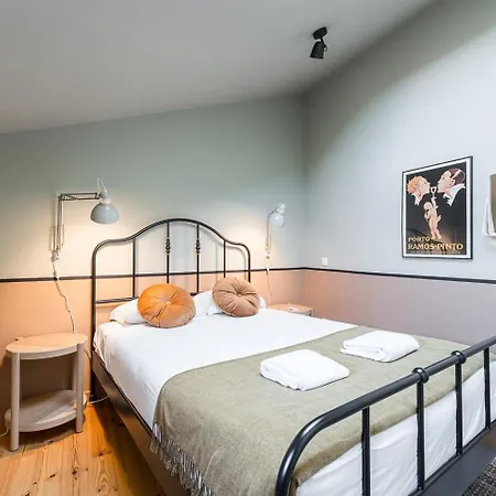 Guestready - Spacious And Modern Apt W/ Skylight Porto Exterior photo